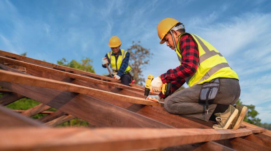 Professional gutter cleaning in Everett, PA